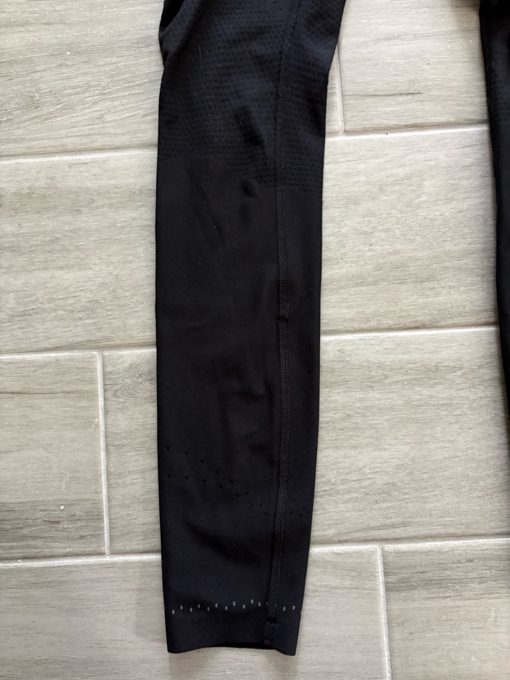 lululemon athletica Black High-Rise Seamless Leggings - Picture 3 of 4